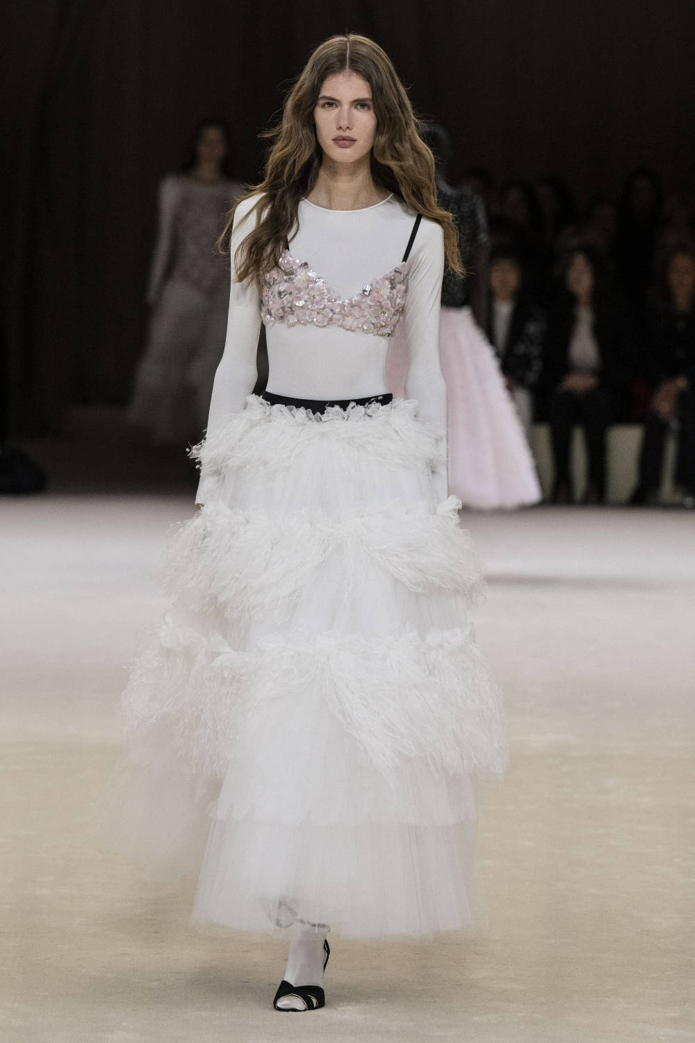 巴黎高级定制周——香奈儿品牌时装秀(2)_腾讯新闻