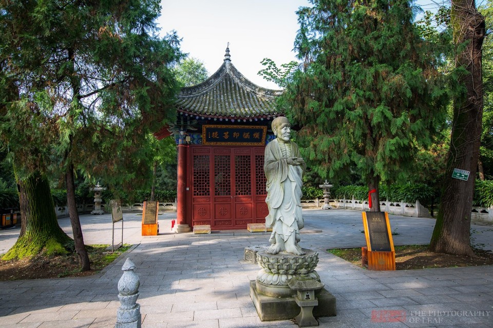 三论宗祖庭西安草堂寺，八宝玉石宝塔供奉鸠摩罗什舍利，距今1600