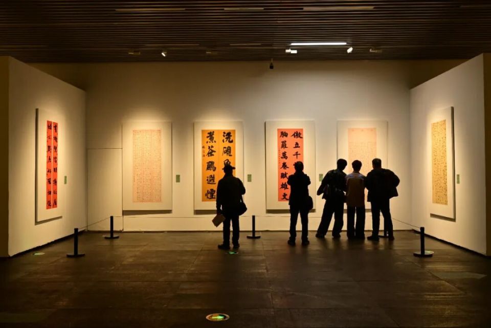 全国第三届楷书作品展开幕！高清作品大图上线真观易书画App_腾讯新闻