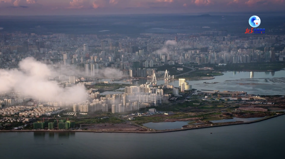 海外关注两会热词高水平对外开放