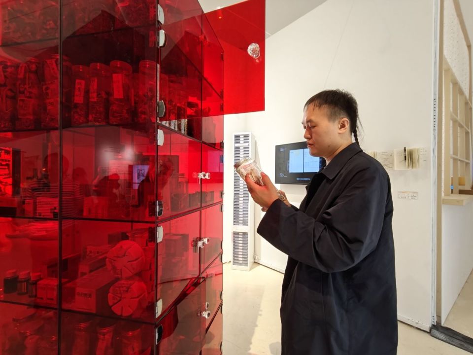 毕业季！中央美院毕业生竟因212项检测查出190个毛病？