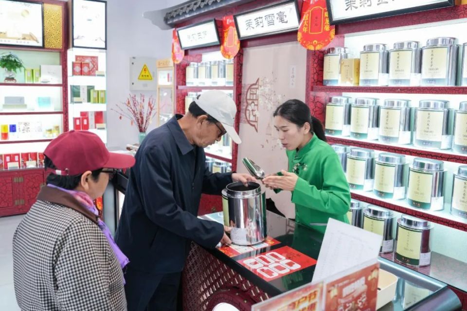 来雄安中华老字号特色街区品味“活”的历史