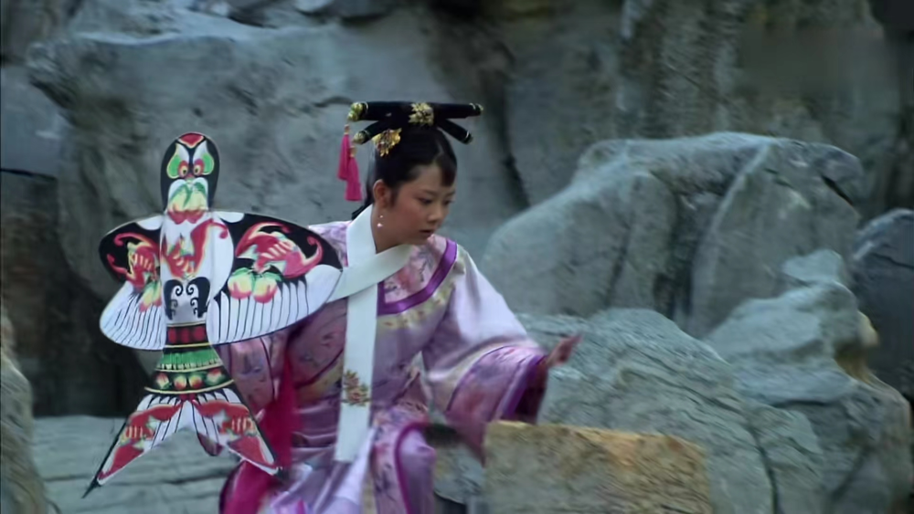 《甄嬛传》会游泳的淳常在,为什么溺毙在荷花池?