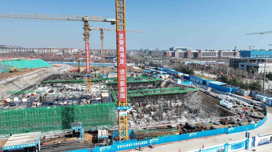 青岛西海岸新区"打头阵 当先锋 建功高质量发展"劳动_