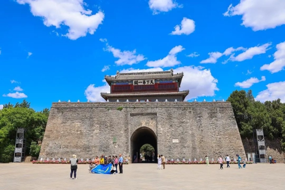 山海关:看长城入海 品古城风韵