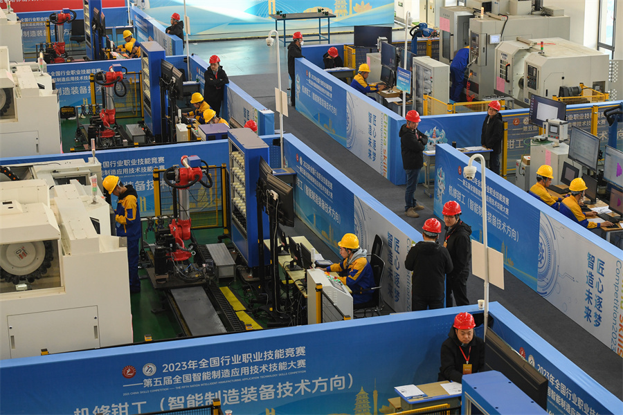 第五届全国智能制造应用技术技能大赛决赛在安徽六安举行
