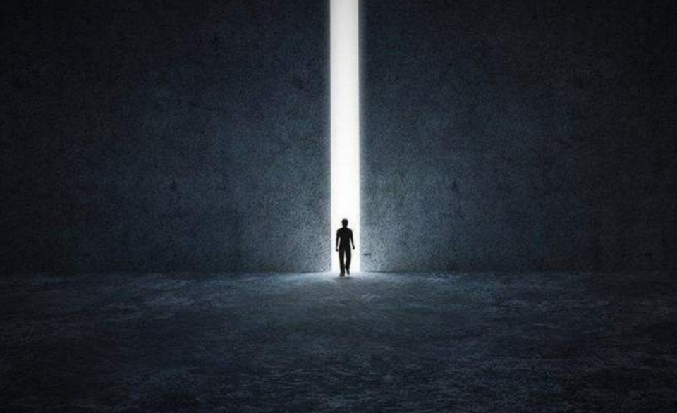 现在的孩子对生命为何如此脆弱