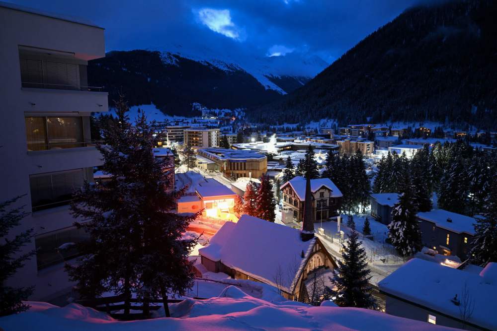 雪后的达沃斯小镇