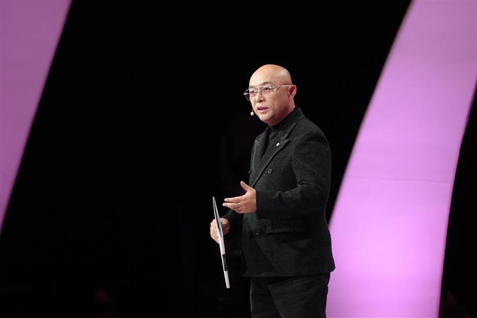 时隔四年非诚勿扰再迎海外专场孟非这次如何点睛