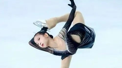 12岁，四周跳，中国女子花滑第一人