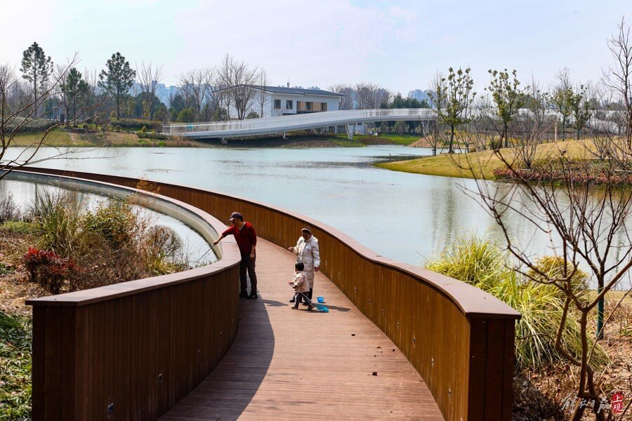 普陀区首座环城公园春光公园全面开放