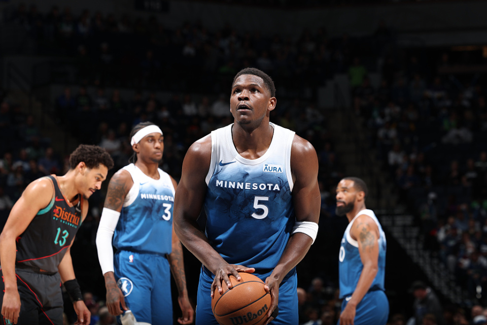 狂轰5167华子迎里程碑西部第1造30分超级逆转戈贝尔1916