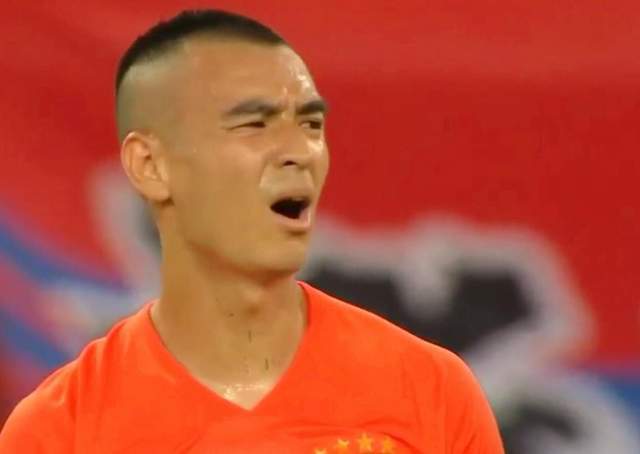 刘彬彬昨晚错失绝杀机会后骂自己:我x