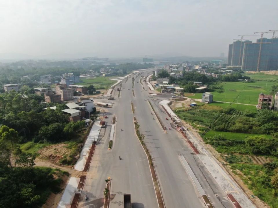 站前大道,按照规划为连接国道g324线与玉林北站的道路,总长约5.