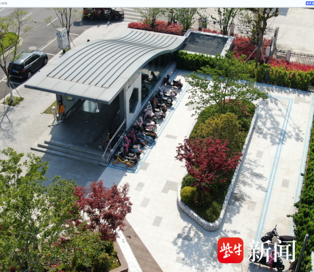 "口袋停车场"投入使用后,效果非常明显,既缓解了地铁口非机动车的停放