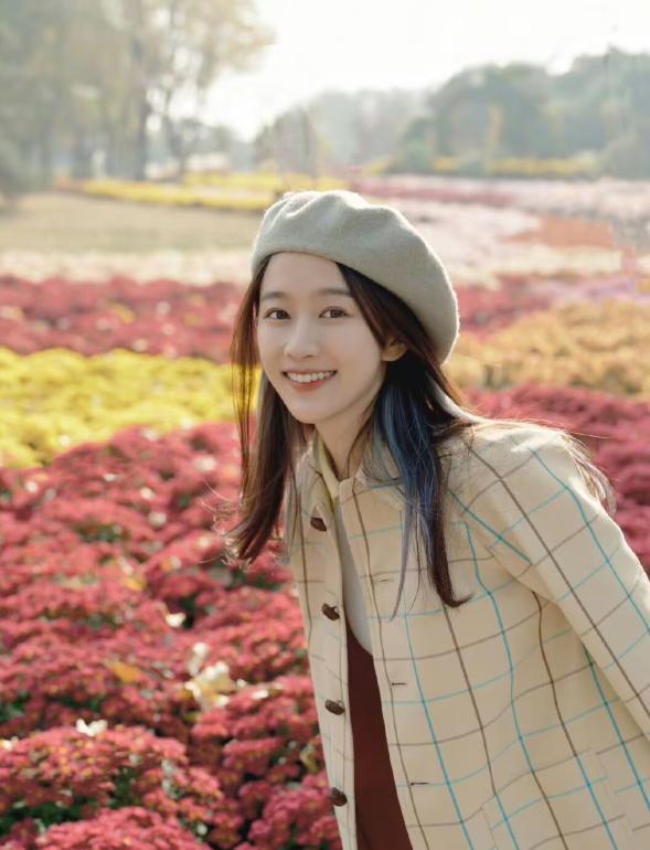 谢娜,ella,蔡少芬,秋瓷炫,贾静雯,张嘉倪,孙悦,瞿颖这些姐姐们,估计都