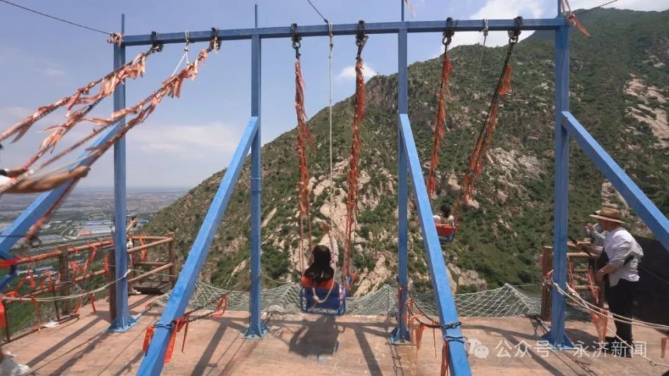 【采风打卡】神潭大峡谷景区:创意赋能今非昔比  百余网红打卡体验