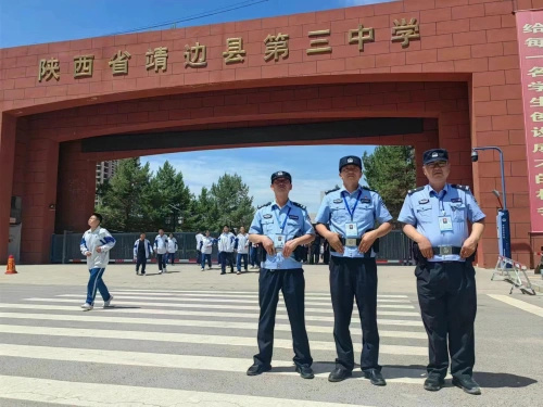 "警"心呵护伴成长!靖边公安用心守护小小"花骨朵儿"