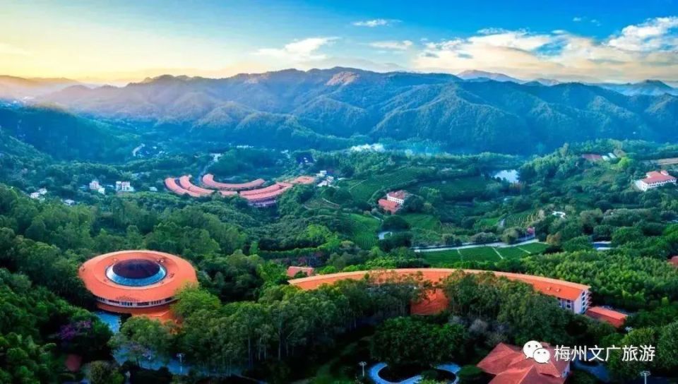 广州梅州1.5小时!预计9月达到开通运营条件_腾讯新闻