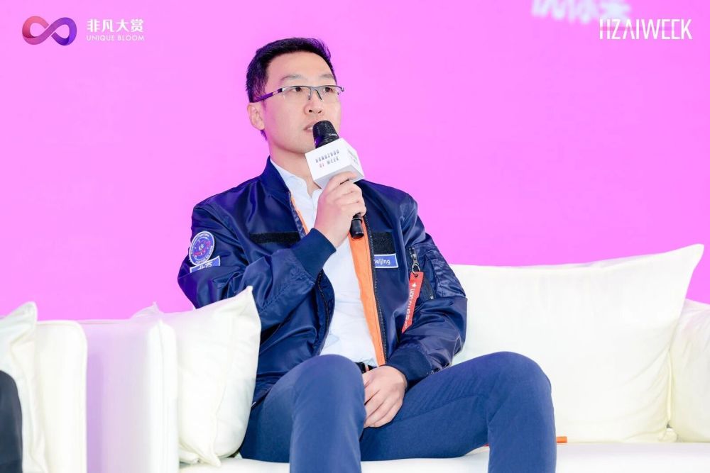 中国 AI 最大的优势不是技术，是 OODA 循环 · 原文图片 2