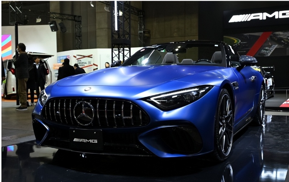 东京首秀,全新梅赛德斯amg『sl63 4matic 』_腾讯新闻