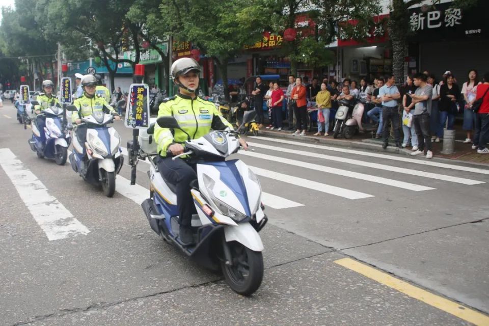 福建交警全力护航,双向奔赴,圆满交卷!