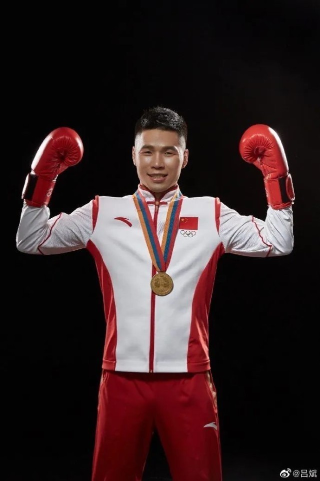 吕斌今夜争夺金腰带,这是照亮中国拳击的又一道曙光_腾讯新闻
