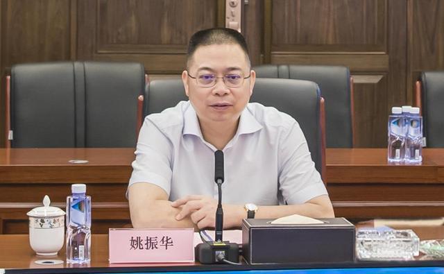 马化腾以2100亿身家蝉联深圳首富,姚振华王文银"出局"