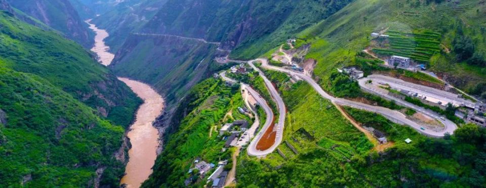 聚焦|"独库公路",云南也有!_腾讯新闻