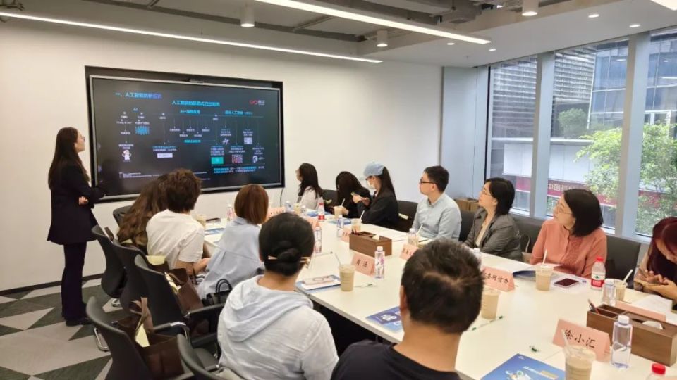 市委网信办网管处介绍了"清朗浦江·2024"网络生态治理旬工作重点,并