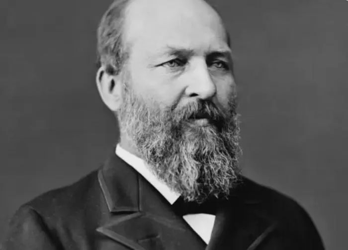 美国史上有9位总统遇刺,其中4人遇难!枪手被击毙画面_