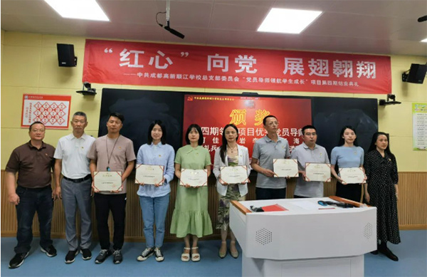 在一年的领航过程中,何佳,朱岩,李永丽,汪海,代礼兵,郭磊,罗春莲,何道