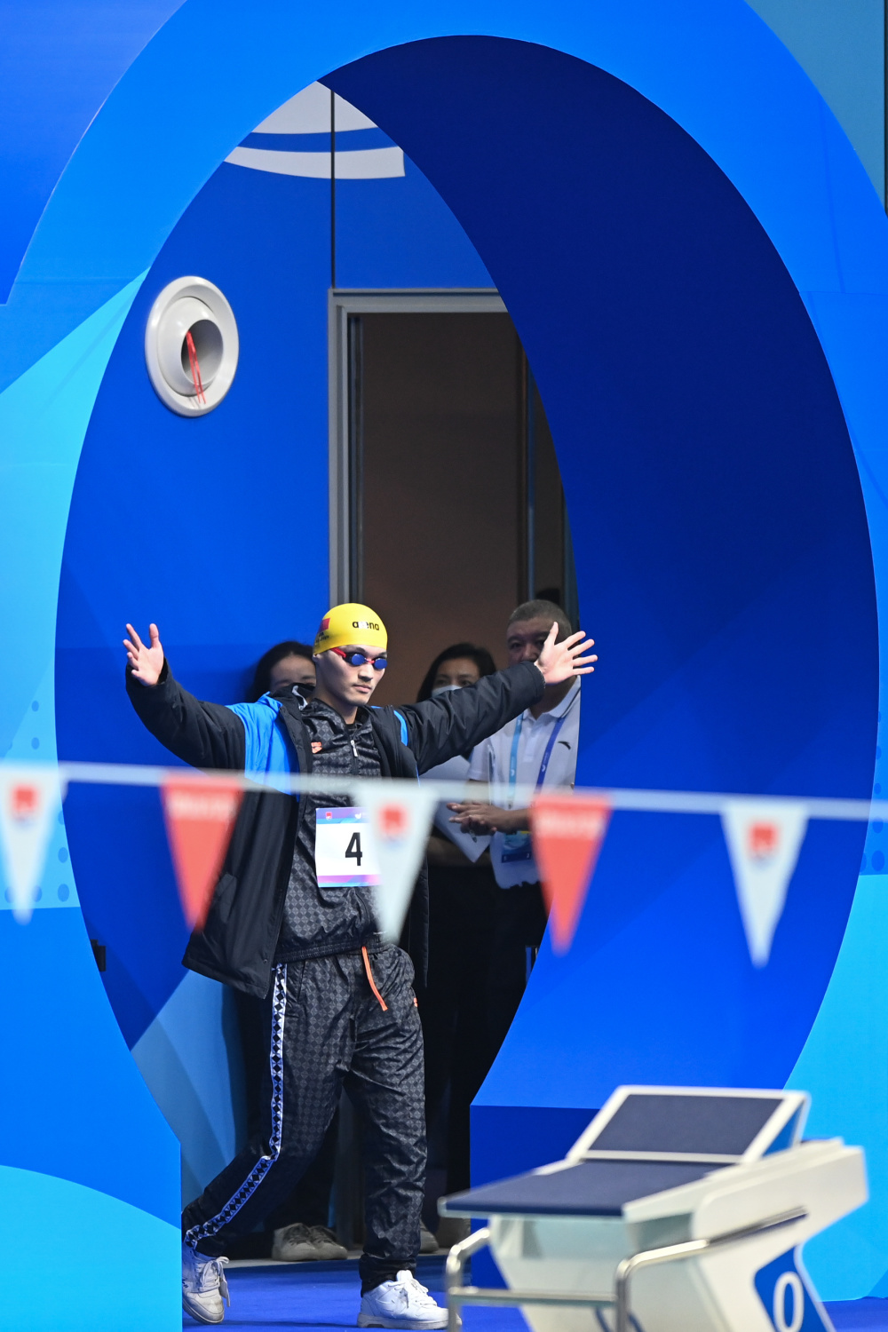 (体育)游泳——全国冠军赛:徐嘉余夺男子100米仰泳冠军(2)