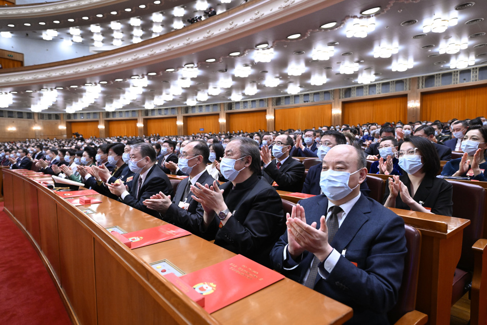 两会全国政协十四届一次会议举行第三次全体会议