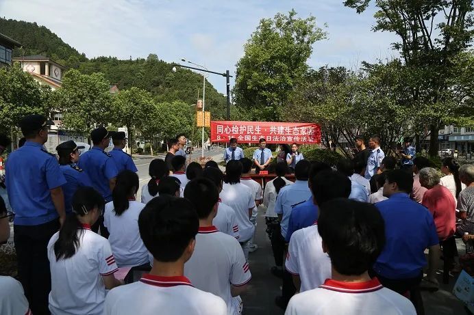 杭州市生态环境局淳安分局,淳安县融媒体中心,淳安二中共同以"同心检