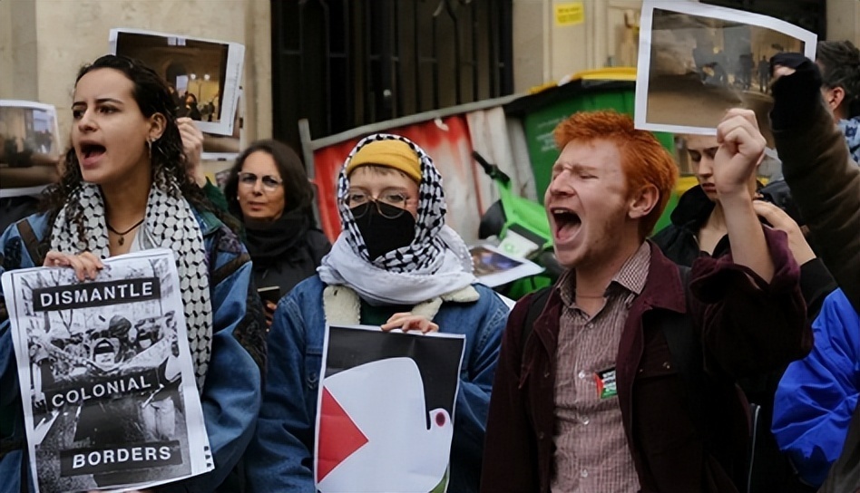 消息提到,在持续数天的驱散过程中,美国出动军警和国民警卫队,并队妹