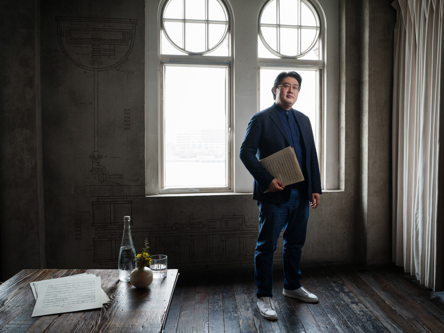 沈洋,一个低男中音的温柔_腾讯新闻