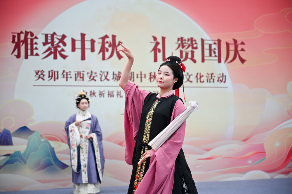 汉服秀,中秋祈福礼,泛舟饮茶……2023汉城湖中秋国庆活动精彩纷呈