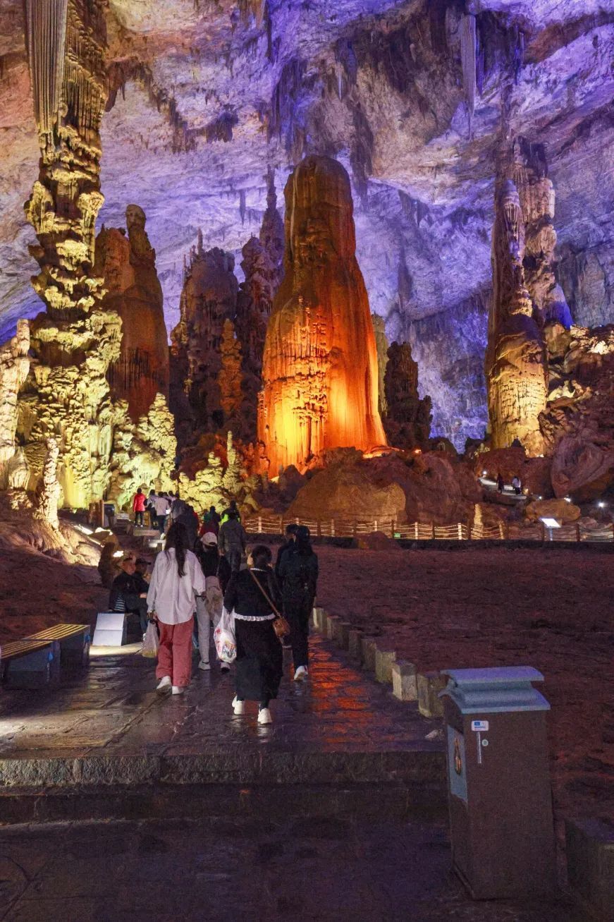 519中国旅游日 | 织金洞世界地质公园花式宠客,快来畅游"地下天宫"