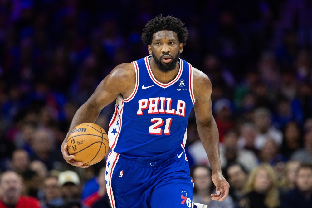 巴克利76人是东部第二好的球队看好他们晋级东决