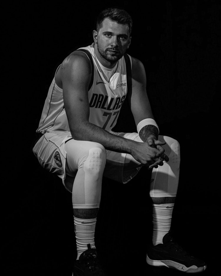 东契奇ins晒定妆照:第六个赛季-腾讯新闻