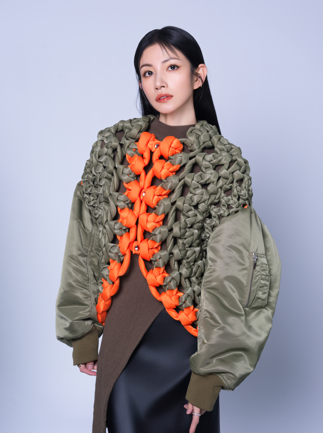李千娜回归环球音乐，新作即将发布