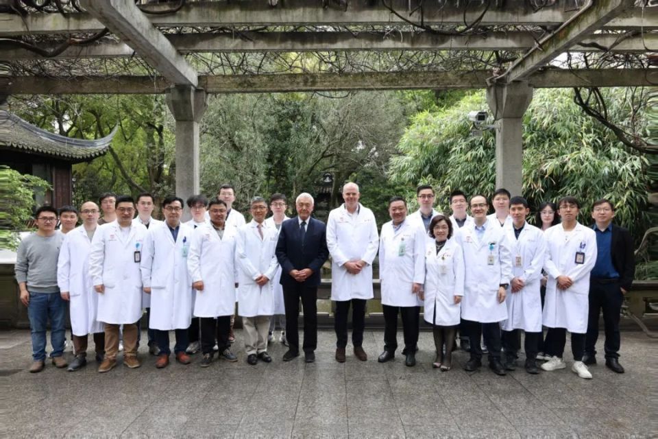 瑞典科学家fredrik b01ckhed教授受聘为华山医院双聘教授_腾讯新闻