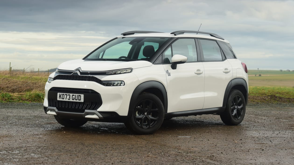 尺寸更小巧设计个性,欧版雪铁龙c3 aircross实车图发布_腾讯新闻