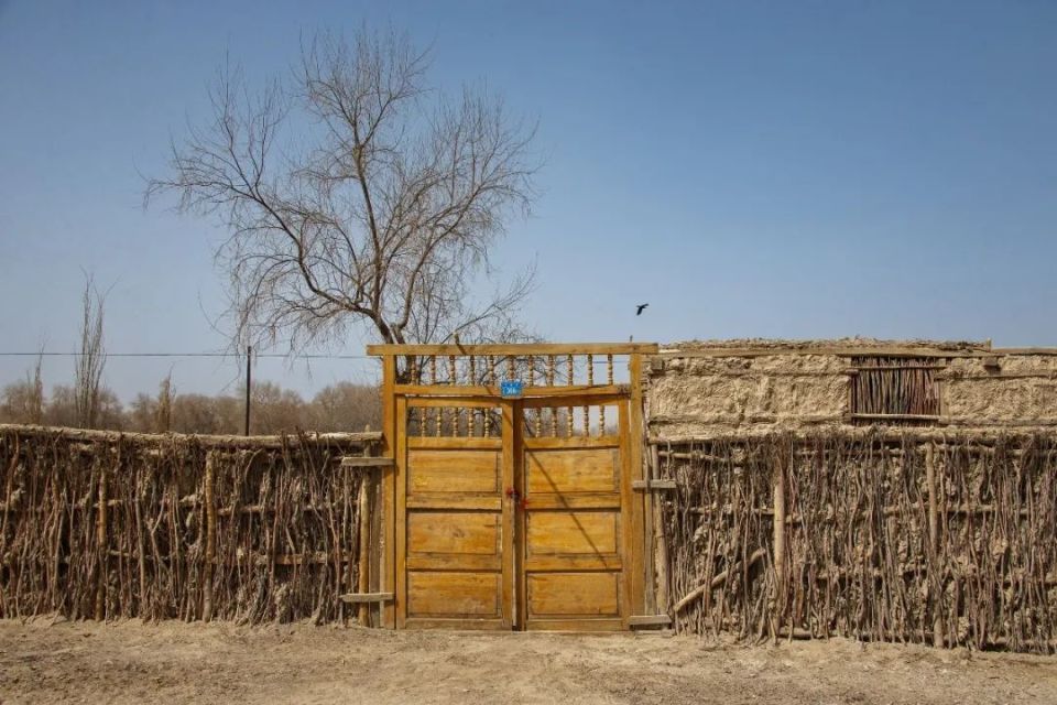 瓦罕走廊"有壮阔如巨龙舞动的"盘龙古道"有被誉为冰山之父的"慕士塔格