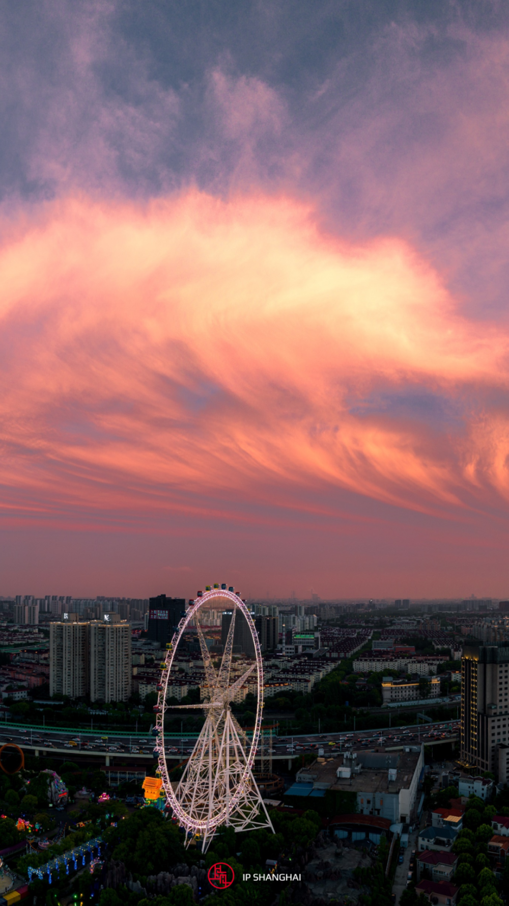 上海云彩收集者手册,云彩的形状会有多少种呢?