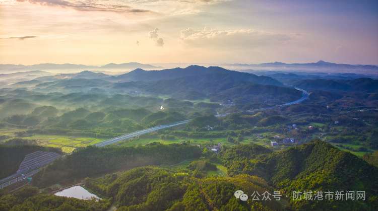 防城港上思县十万大山图片