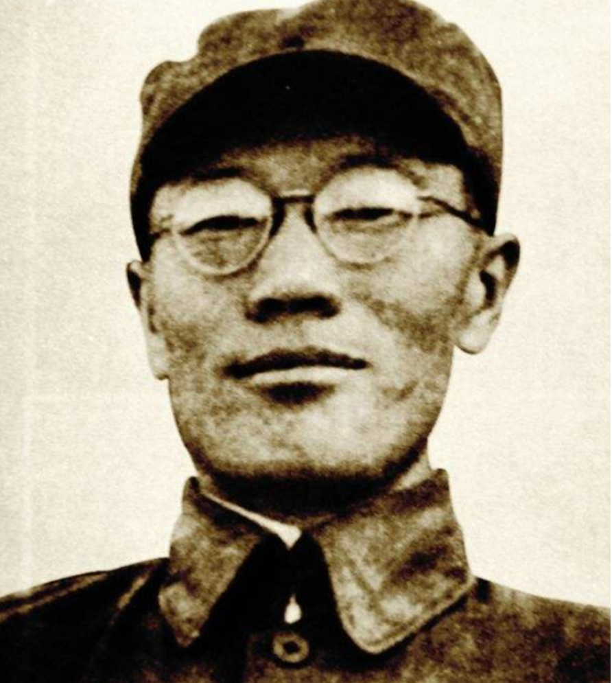 【万毅将军】这位万司令员,就是大名鼎鼎的万毅将军.