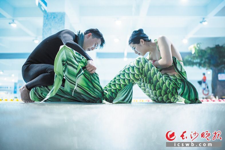 你想成为一条美得冒泡的"美人鱼"吗?快来这里试试吧!