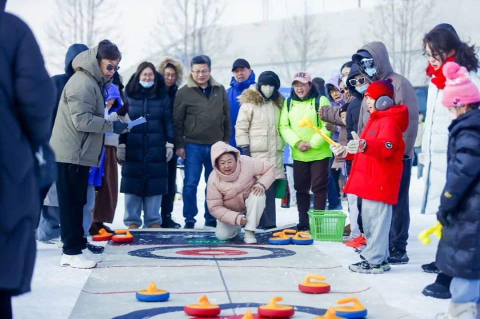 2026年达50亿规模 青岛加速打造冰雪之都_腾讯新闻